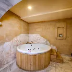 Cratus Stone Palace Hotel 5*