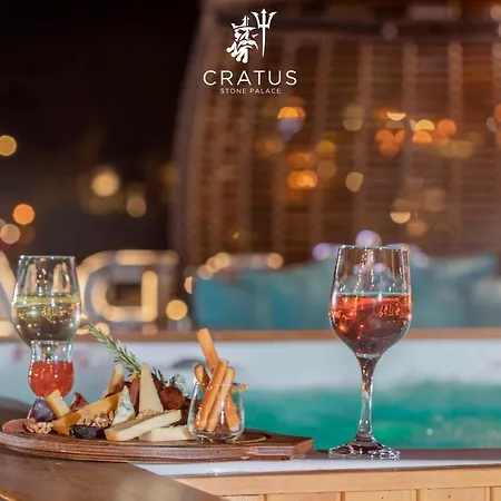 Cratus Stone Palace 호텔