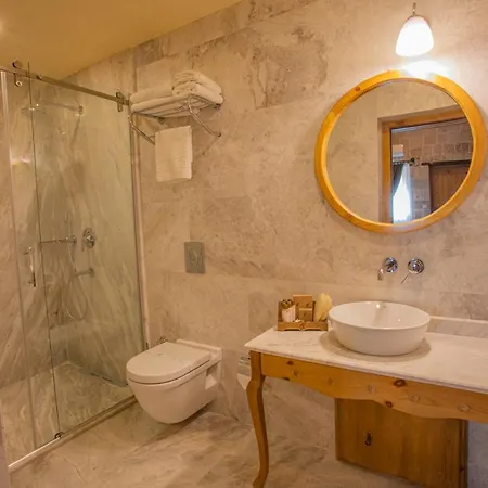 Cratus Stone Palace Отель