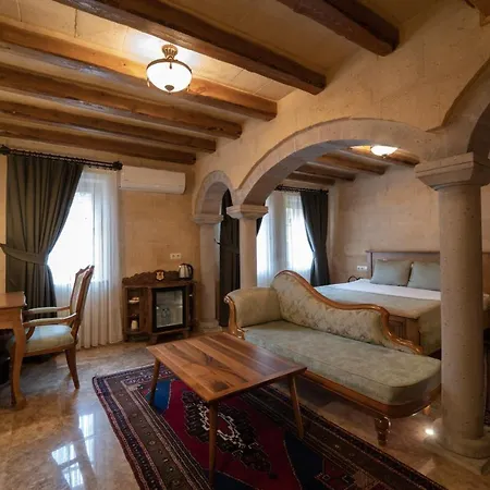 Cratus Stone Palace 호텔