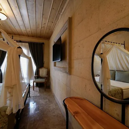 Cratus Stone Palace ホテル 5*