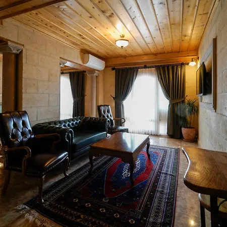 Cratus Stone Palace 괴레메