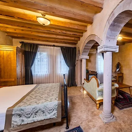 Hotel Cratus Stone Palace 5*