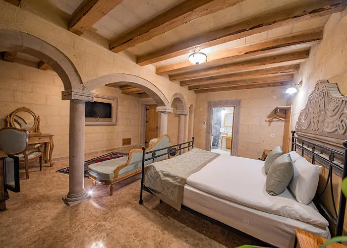 Hotel Cratus Stone Palace 5*