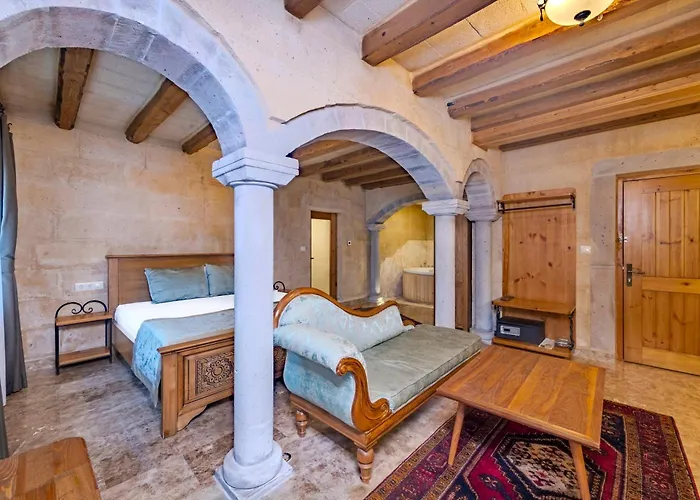 Cratus Stone Palace Hotel