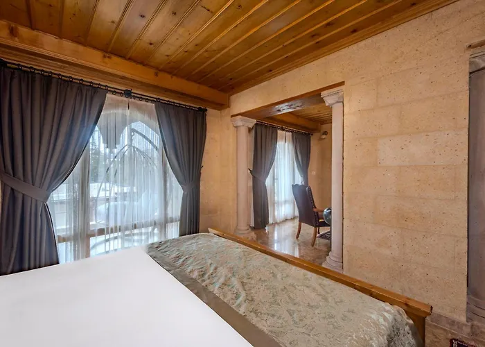 Hotel Cratus Stone Palace Goreme