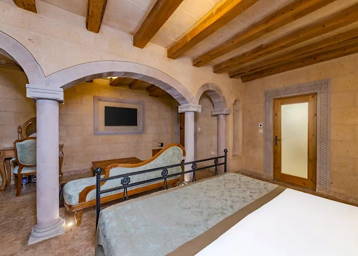 Cratus Stone Palace Hotel Goreme