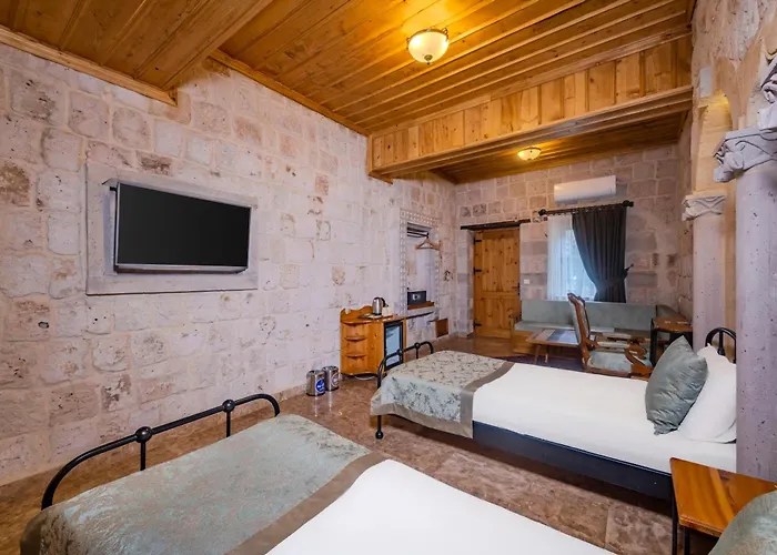 Cratus Stone Palace Hotel Göreme